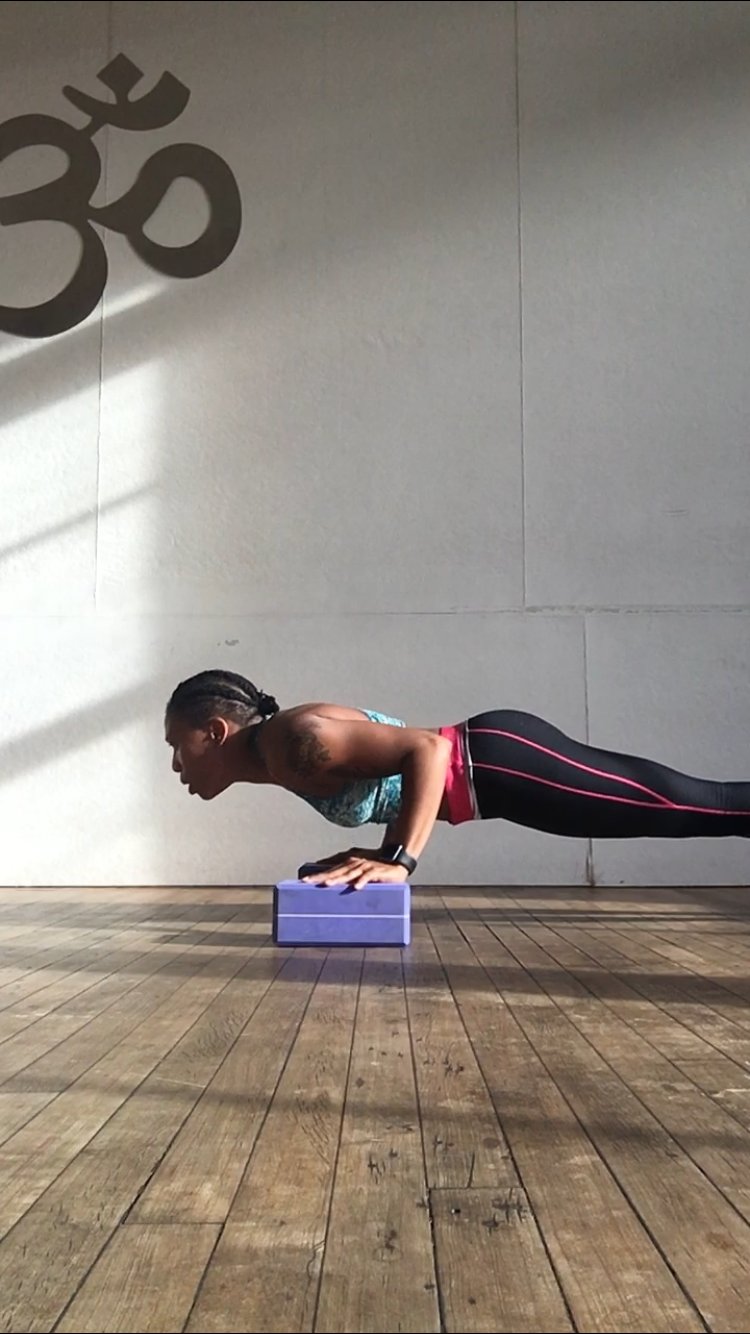 Virtual yoga session